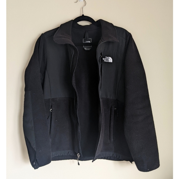 Women's North Face Jacket - Picture 3 of 6